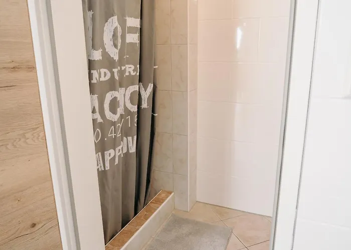 Zum Lieblingsplatz * Guglitz